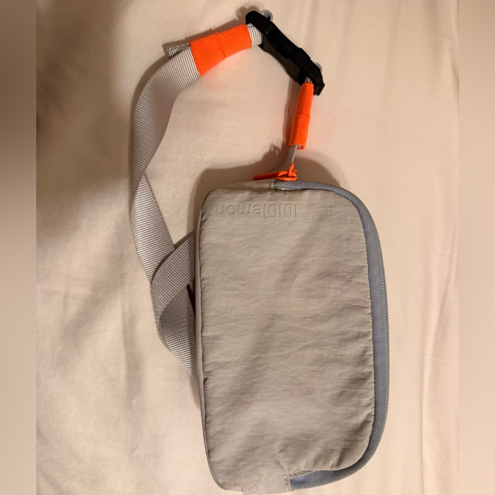 Lululemon Light Gray Belt Bag with Orange Accents